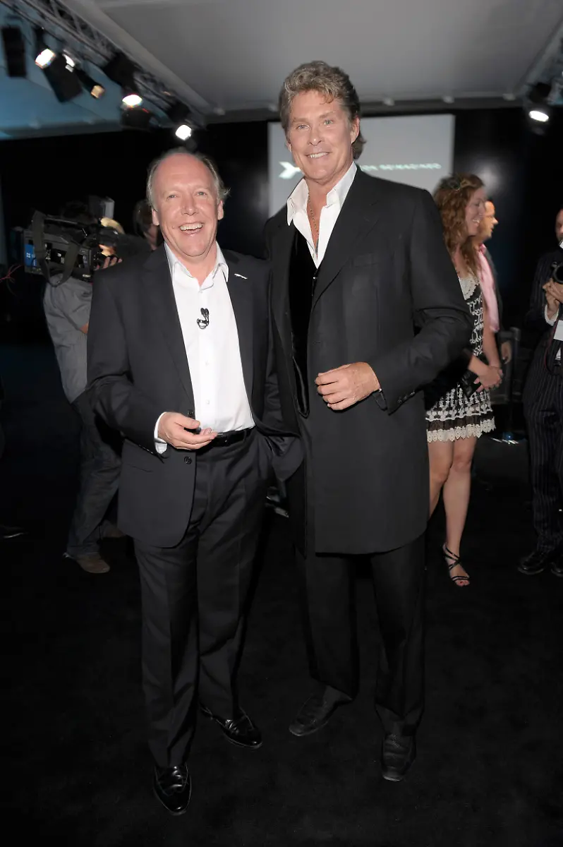 XJ-MY2010-10-ICallum-DHasselhoff-lo