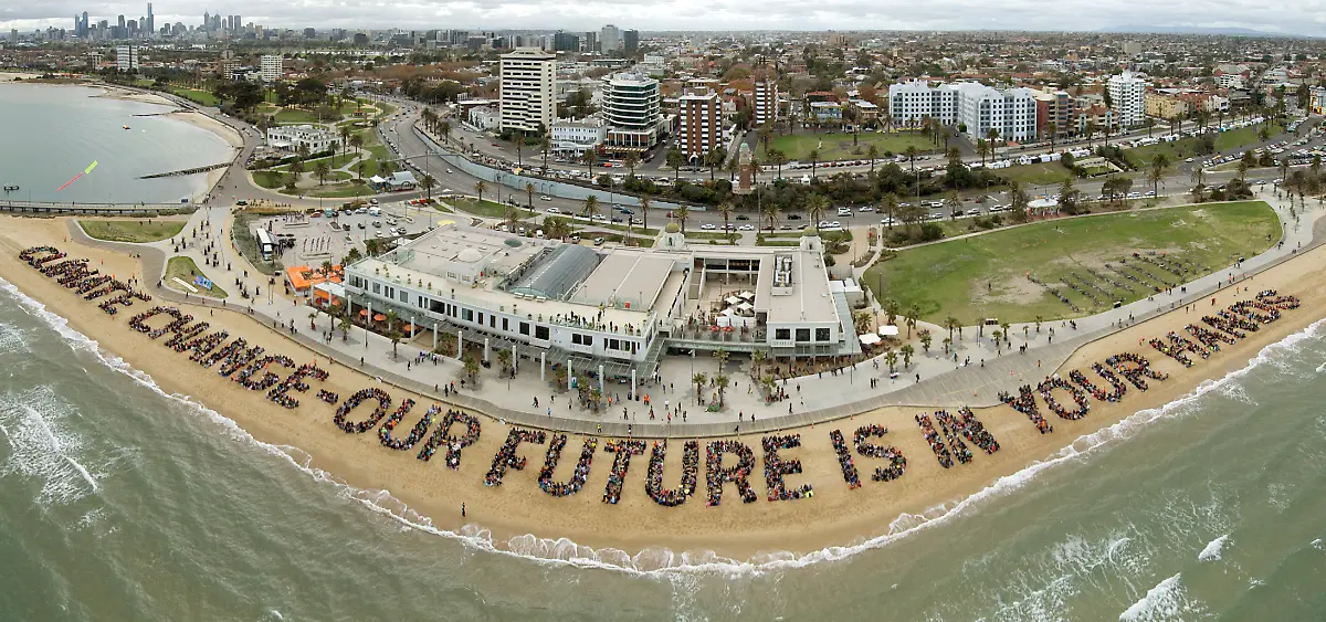 Schriftzug-Strand-Klimaschutz