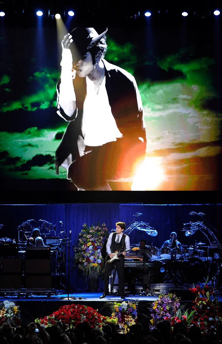 MJM322-PEOPLE-JACKSON-0707-11-JPG3650617536335609681