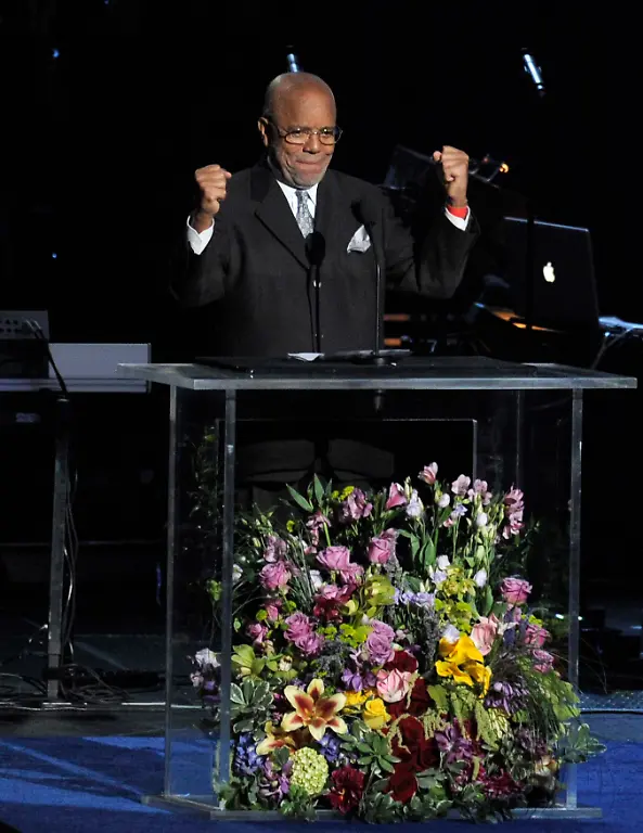 MJM500-PEOPLE-JACKSON-0707-11-JPG818881028564927490