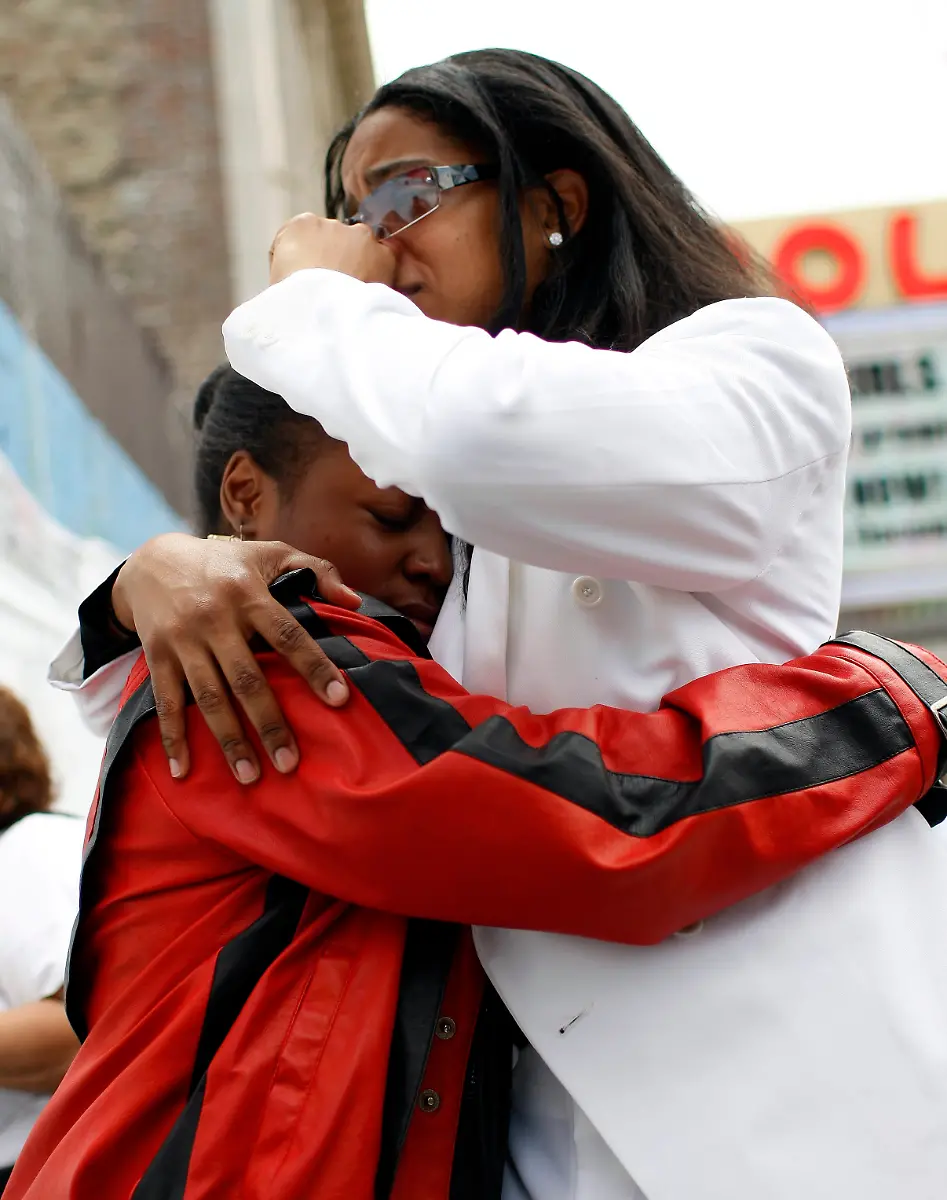 NYK301-PEOPLE-JACKSON-0707-11-JPG3296599446670961627