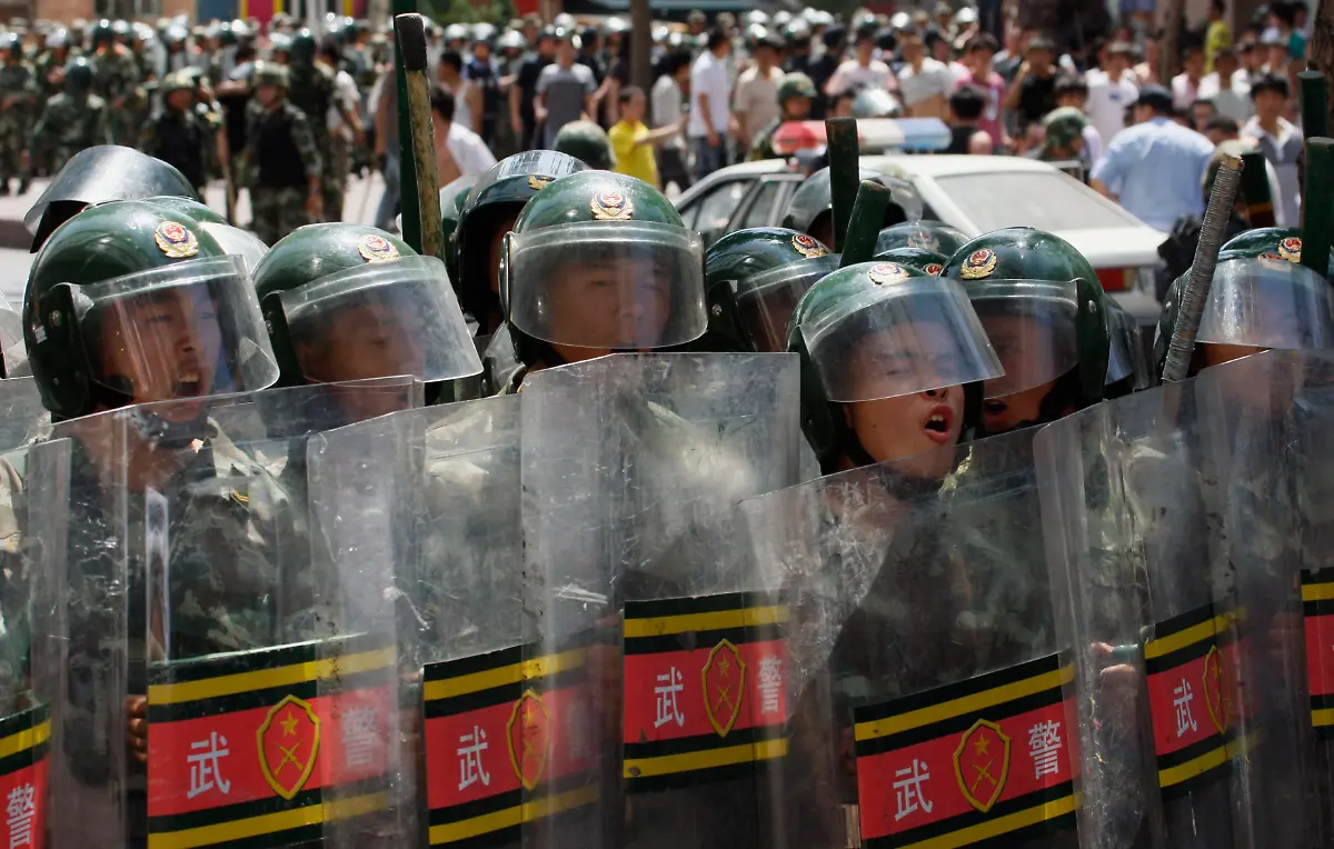 China-Protest-XHG147-jpg8078452010318229180