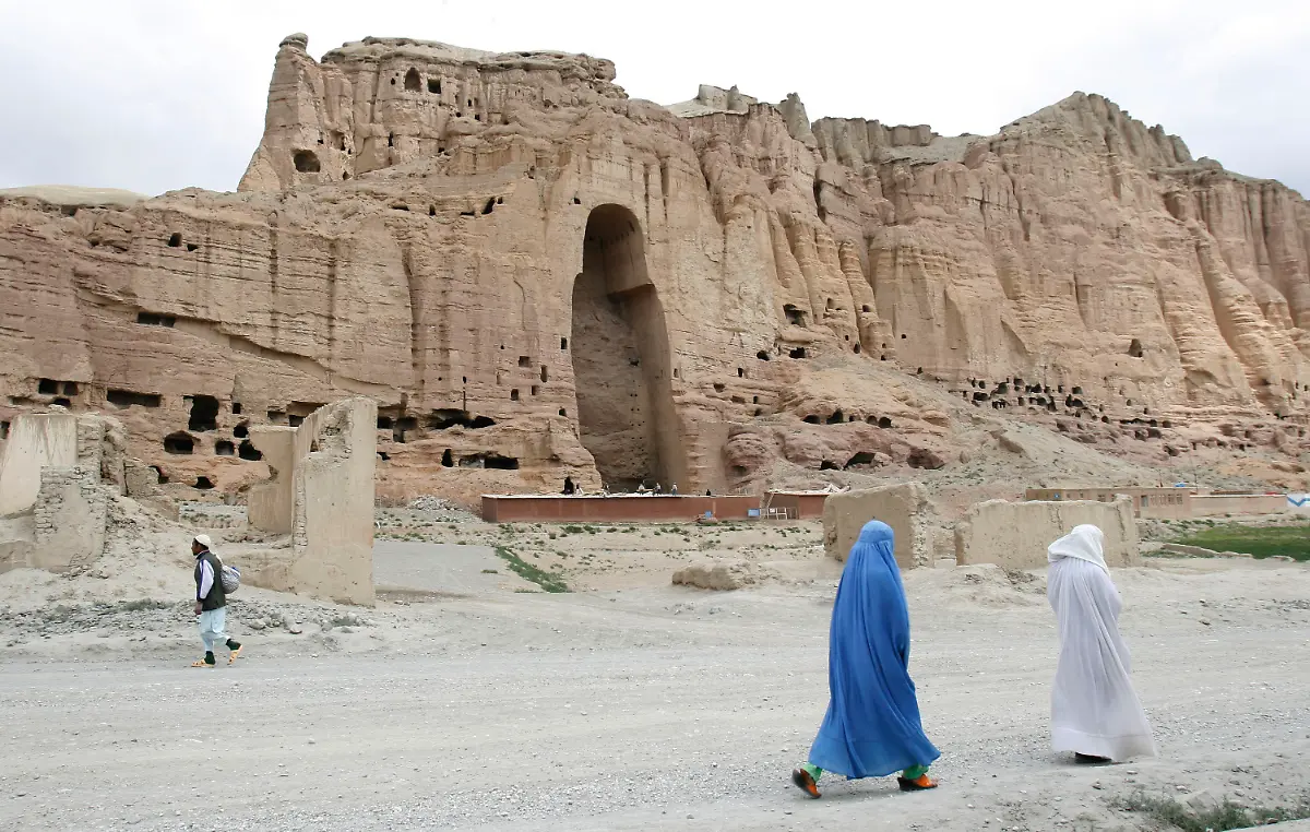 Afghanistan-Bamijan-Buddhas-gesprengt