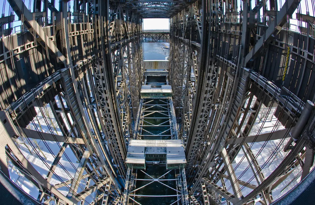 Schiffshebewerk-in-Niederfinow