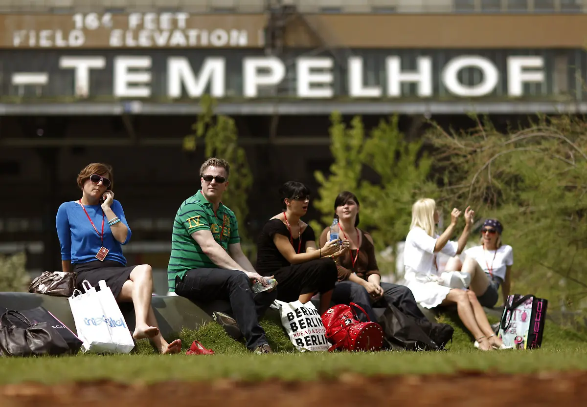 2l0g1129-jpg2684185598404532318