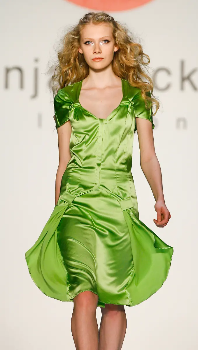 DEU-Mode-Berlin-MSC108-jpg7572026371853344414