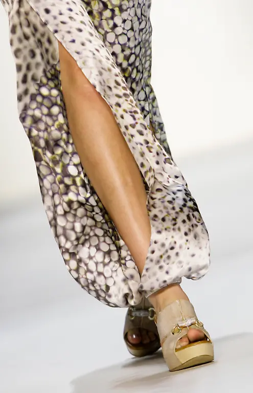 DEU-Mode-Berlin-MSC119-jpg7674429158611437010