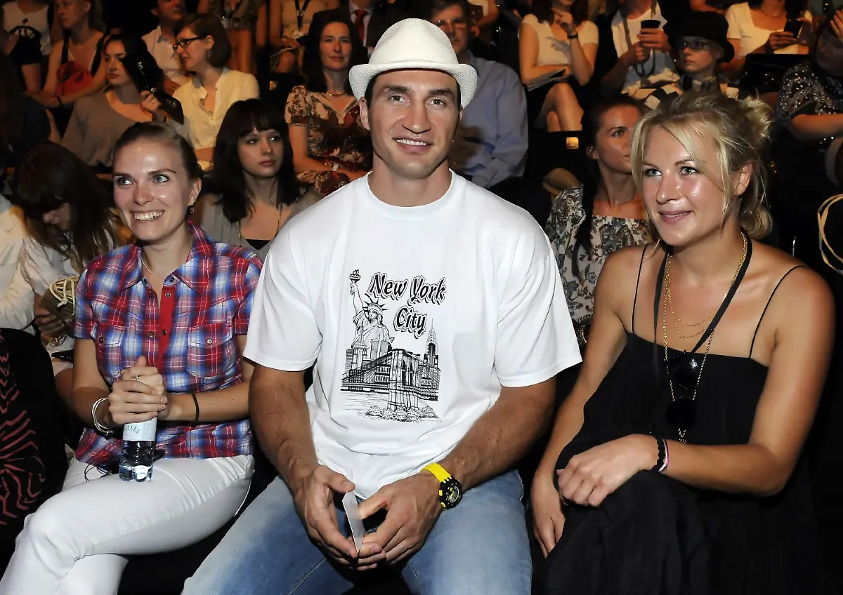 2l132357-jpg8493324897750853518