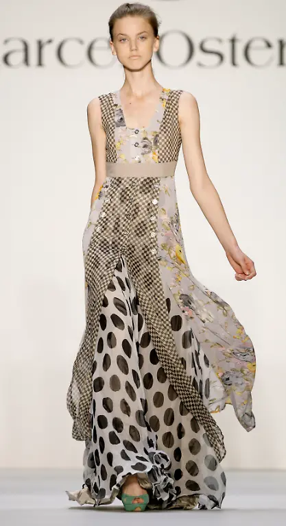 DEU-Mercedes-Benz-Fashion-Week-MSC113-jpg8340413551476505616