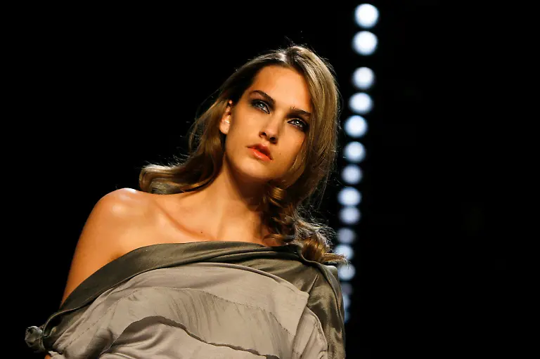 DEU-Mode-Berlin-MSC103-jpg1077160073349769350