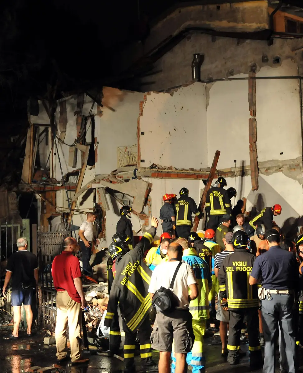 2kyx0040-jpg3236699231503538278