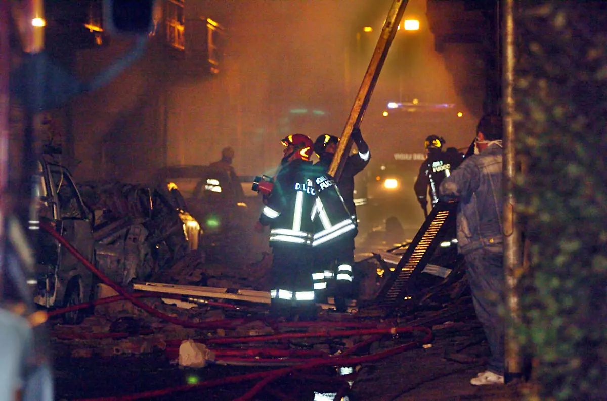 2kyy1111-jpg7503174618209151781