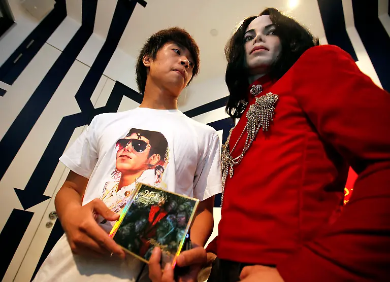 China-Michael-Jackson-World-Reax-SHA103-jpg6478931875721172138