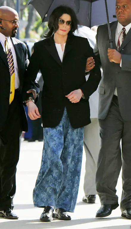 1245994633690-Obit-Michael-Jackson-NY108-jpg8661117147723849247