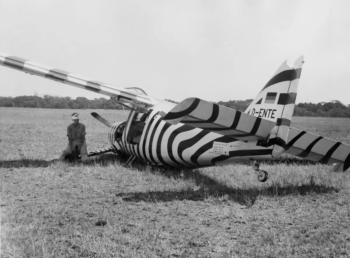 Grzimeks-Serengeti-Flugzeug