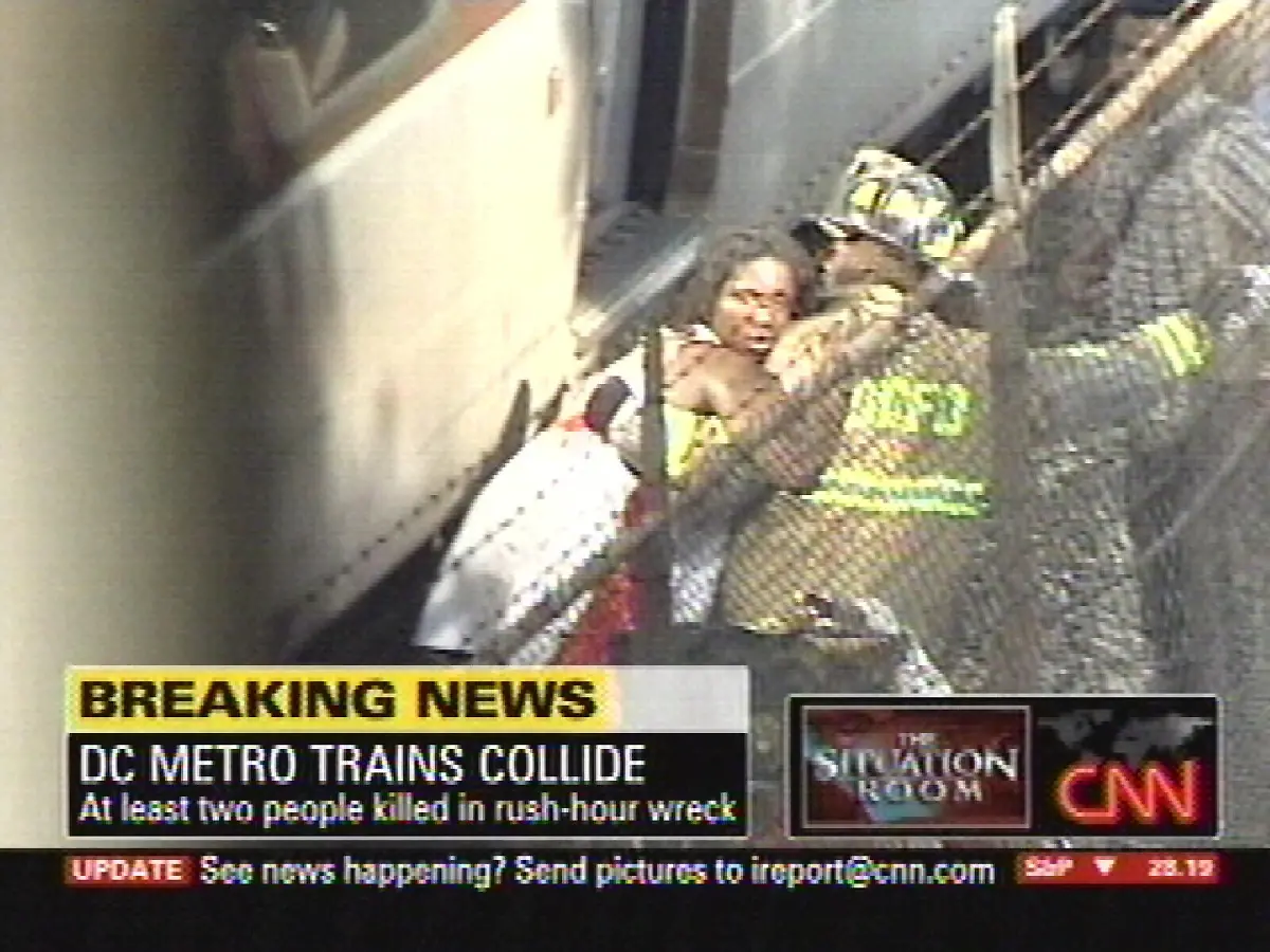 1245712344868-Metro-Train-Derailment-NY122-jpg4915680240679372699