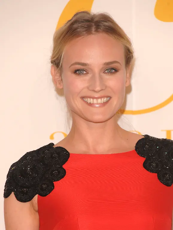 CFDA-Awards-NYPK106-jpg2030914129487224554