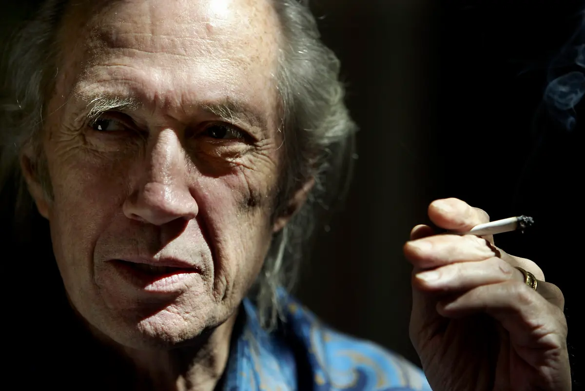 Obit-Carradine-NYDC103-jpg7116105103344983376