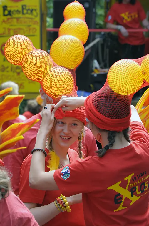 2kf35704-jpg9166329126751082879