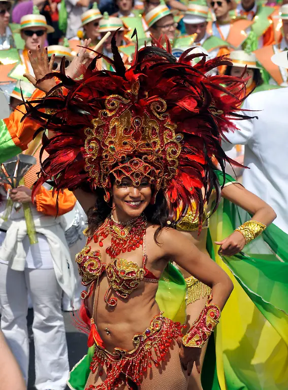 DEU-BB-Karneval-der-Kulturen-BRO107-jpg6478111226270327190