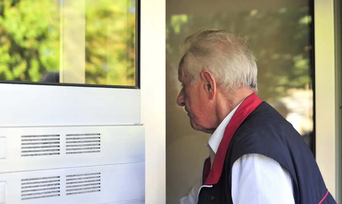 2kb22633-jpg5028136381107813622