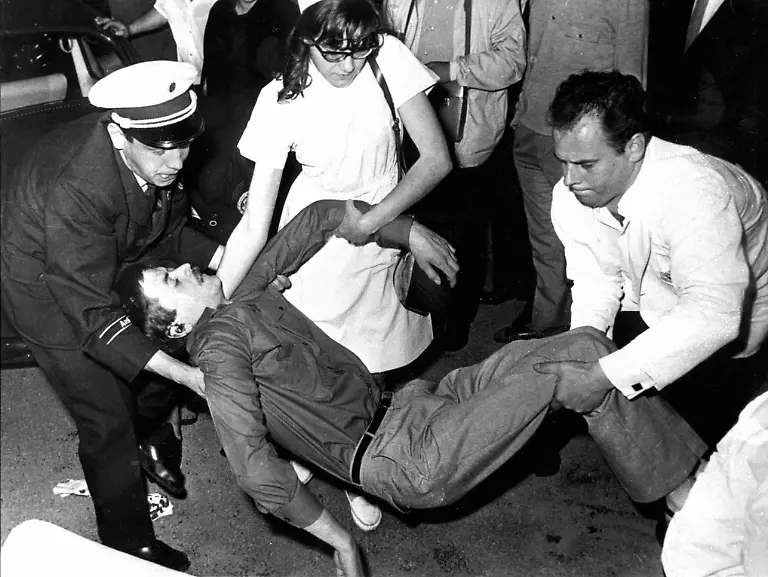 DEU-Studenten-Proteste-Stasi-FRA16-jpg4984671153946473184