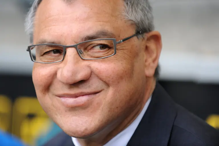 37-magath-lacht