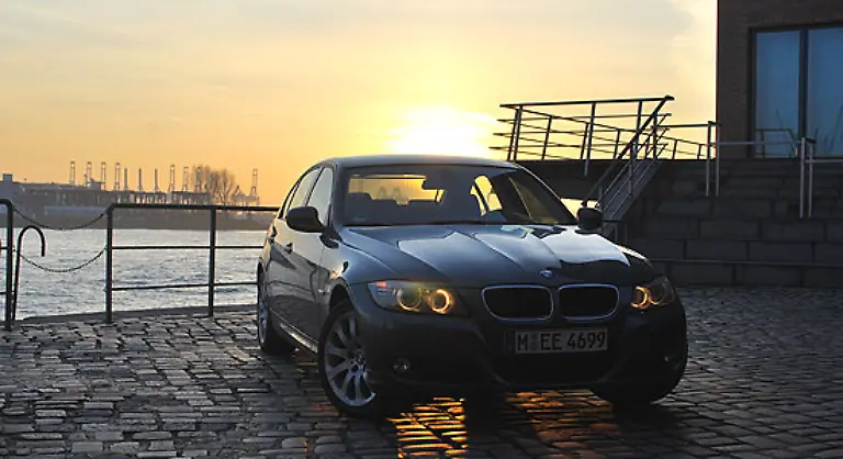 Der-3er-ist-das-meistverkaufte-Auto-aus-dem-Hause-BMW-Das-Mittelklasse-Modell-wurde-im-vergangenen-Jahr-aufgefrischt-Mit-87-302-zugelassenen-Einheiten-stellt-er-mehr-als-30-Prozent-des-BMW-Absatzes