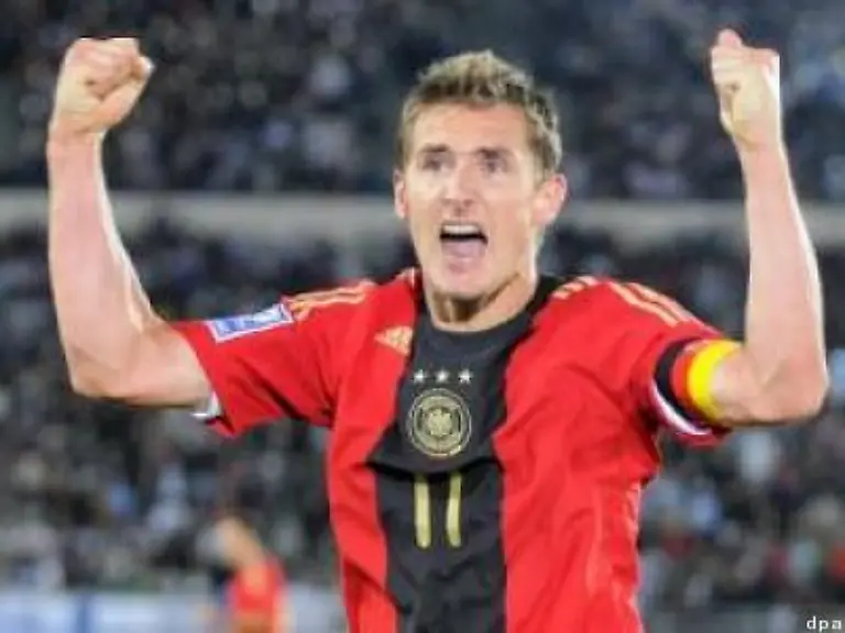 In-der-83-Minute-gelingt-Klose-schliesslich-Tor-Nummer-drei
