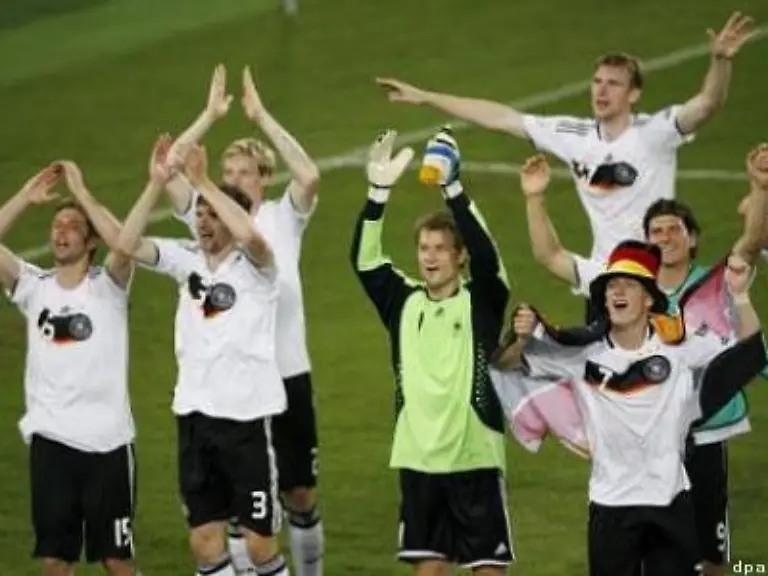 Aber-welche-siegreiche-Mannschaft-beschwert-sich-schon-wenn-der-Gegner-das-Tore-Schiessen-vergisst