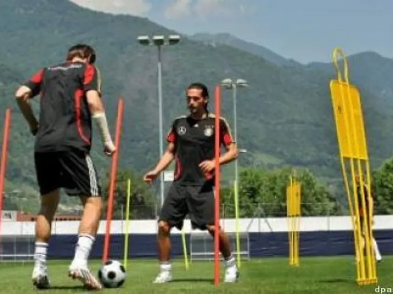 Wollte-der-DFB-das-mit-aller-Macht-vermeiden-muesste-er-vermutlich-schon-bald-in-grossem-Stil-brasilianisch-staemmige-Spieler