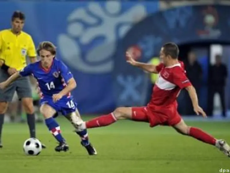 denn-die-Tuerken-hatten-drei-schwere-Spiele-hinter-sich-waehrend-sich