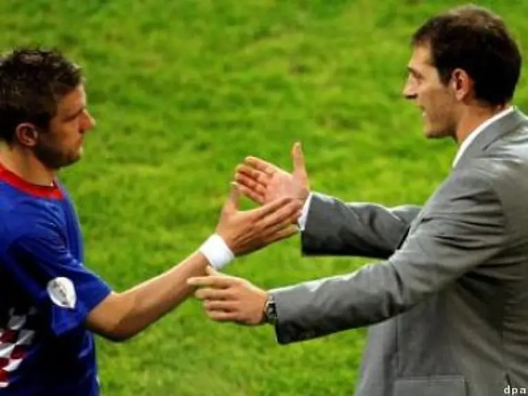 Denn-das-Tor-war-noch-nicht-die-Halbfinalefahrkarte-fuer-das-Team-von-Trainer-Slaven-Bilic