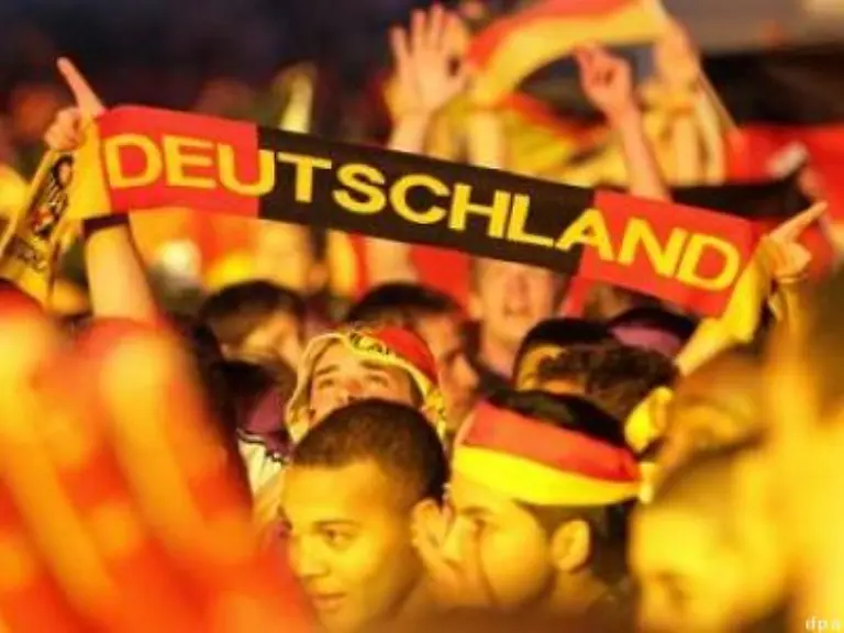 Die-deutschen-Fans-wuenschen-sich-ein-spannendes-Halbfinale-aber-am-25-Juni-keinen-weiteren