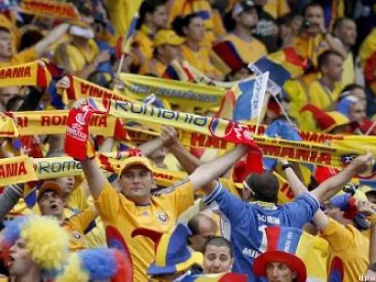 Danach-bot-sich-den-Fans-beider-Lager-der-gleiche-Offensivdrang-wie-zuvor