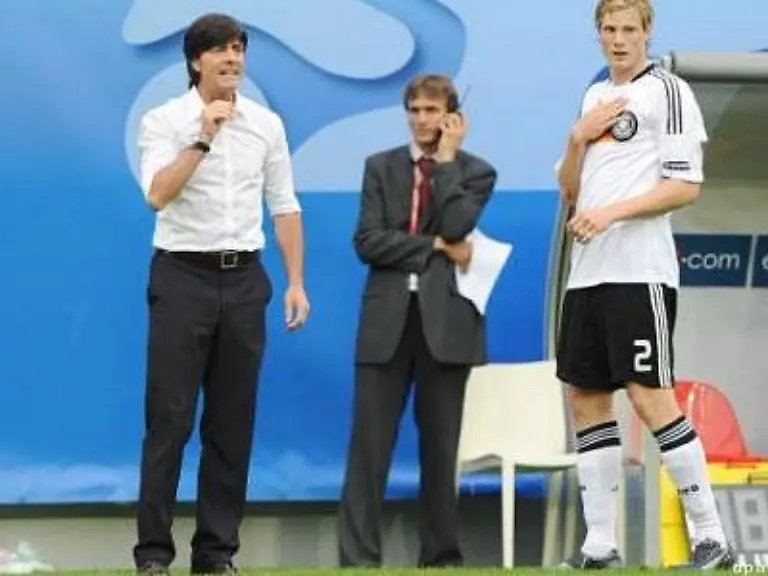 Bundestrainer-Joachim-Loew-wusste-schon-zu-diesem-Zeitpunkt-nicht-was-er-mit-Jansen-bloss-machen-sollte