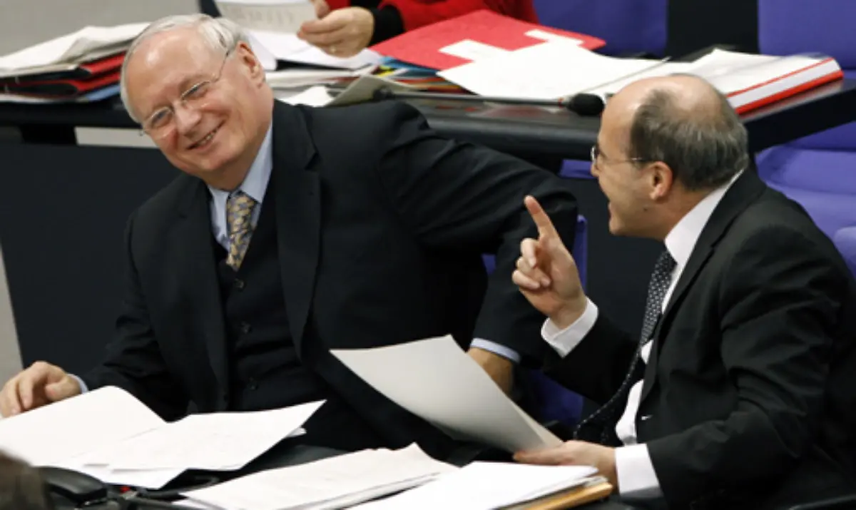 und-zwei-uebernahmen-den-Fraktionsvorsitz-im-Bundestag