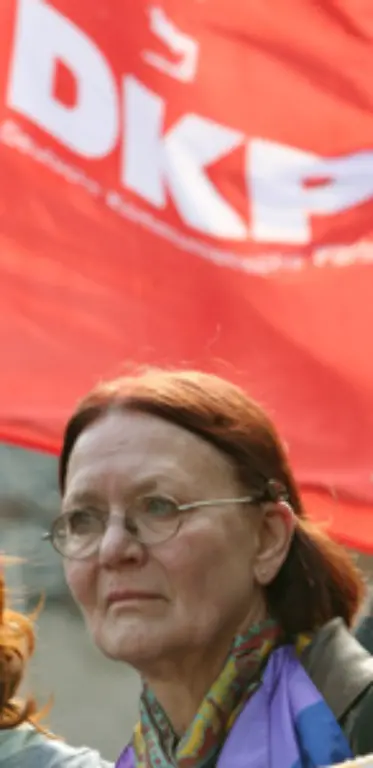 DKP-Mitglied-Christel-Wegner-die-fuer-die-Linke-in-den-niedersaechsischen-Landtag-einzog-verteidigte-etwa-nach-47-Jahren-noch-den-Bau-der-Mauer-und-wollte-die-Stasi-in-der-Bundesrepublik-einfuehren
