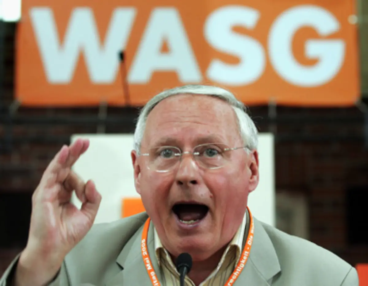 mit-einem-der-von-der-Politik-einfach-nicht-lassen-kann