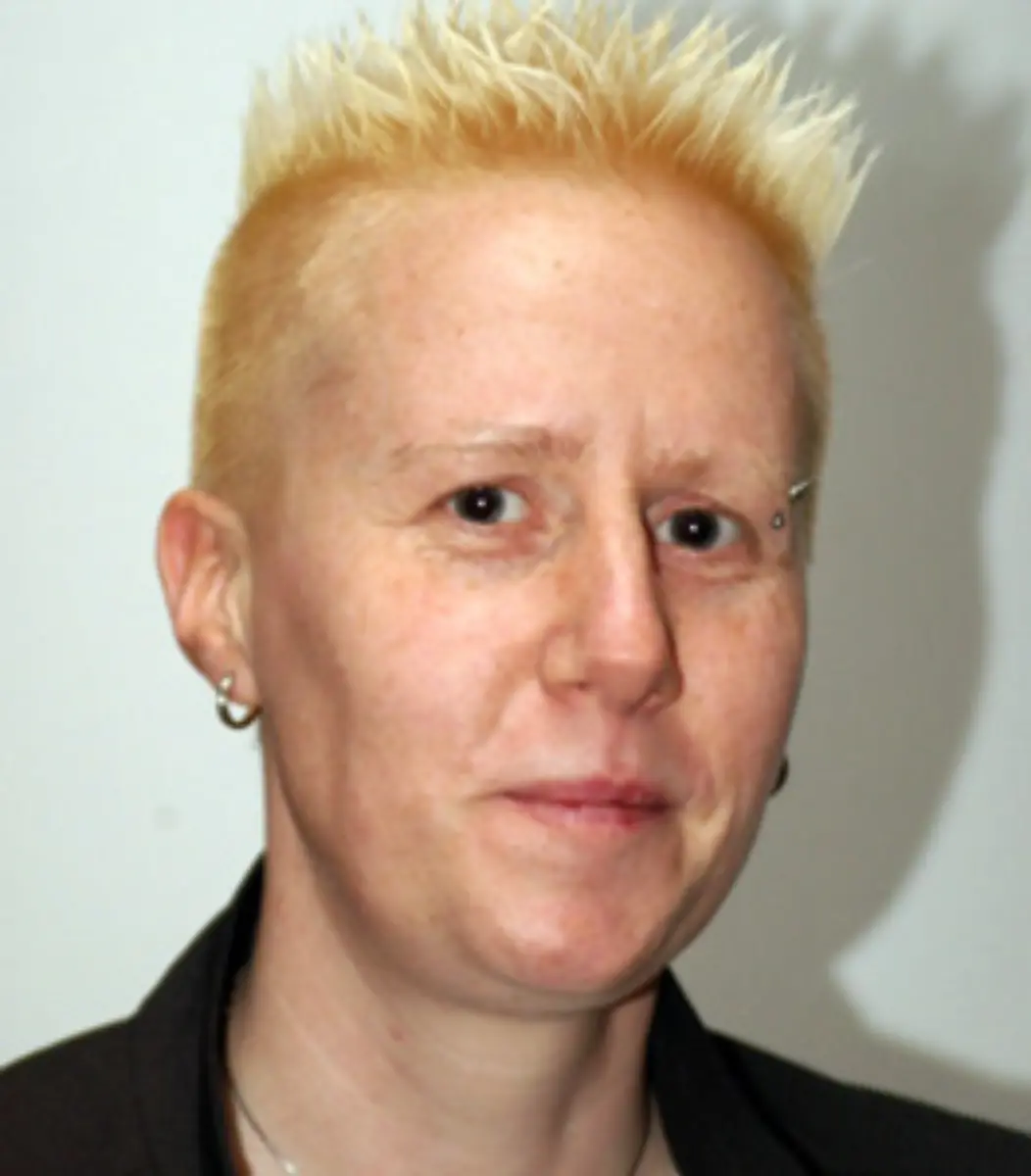 es-gebe-dort-nationalistische-und-fremdenfeindliche-Toene-sowie-soziale-und-friedenspolitische-Forderungen-die-nicht-der-Realitaet-entsprechen-Marquardt-arbeitet-nun-fuer-die-SPD-Linke-Andrea-Nahles-und-ist-SPD-Mitglied-geworden