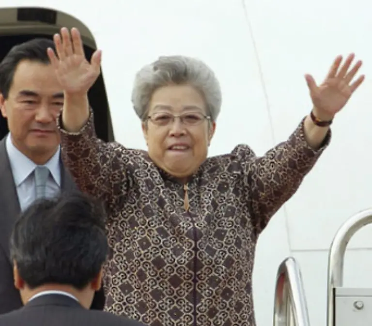 An-zweiter-Stelle-der-Liste-steht-Wu-Yi-Chinas-Vizepraesidentin-Als-Vertreterin-des-Landes-das-Deutschland-gerade-den-Titel-des-Exportweltmeisters-streitig-macht-haelt-sie-wichtige-Truempfe-in-der-Hand