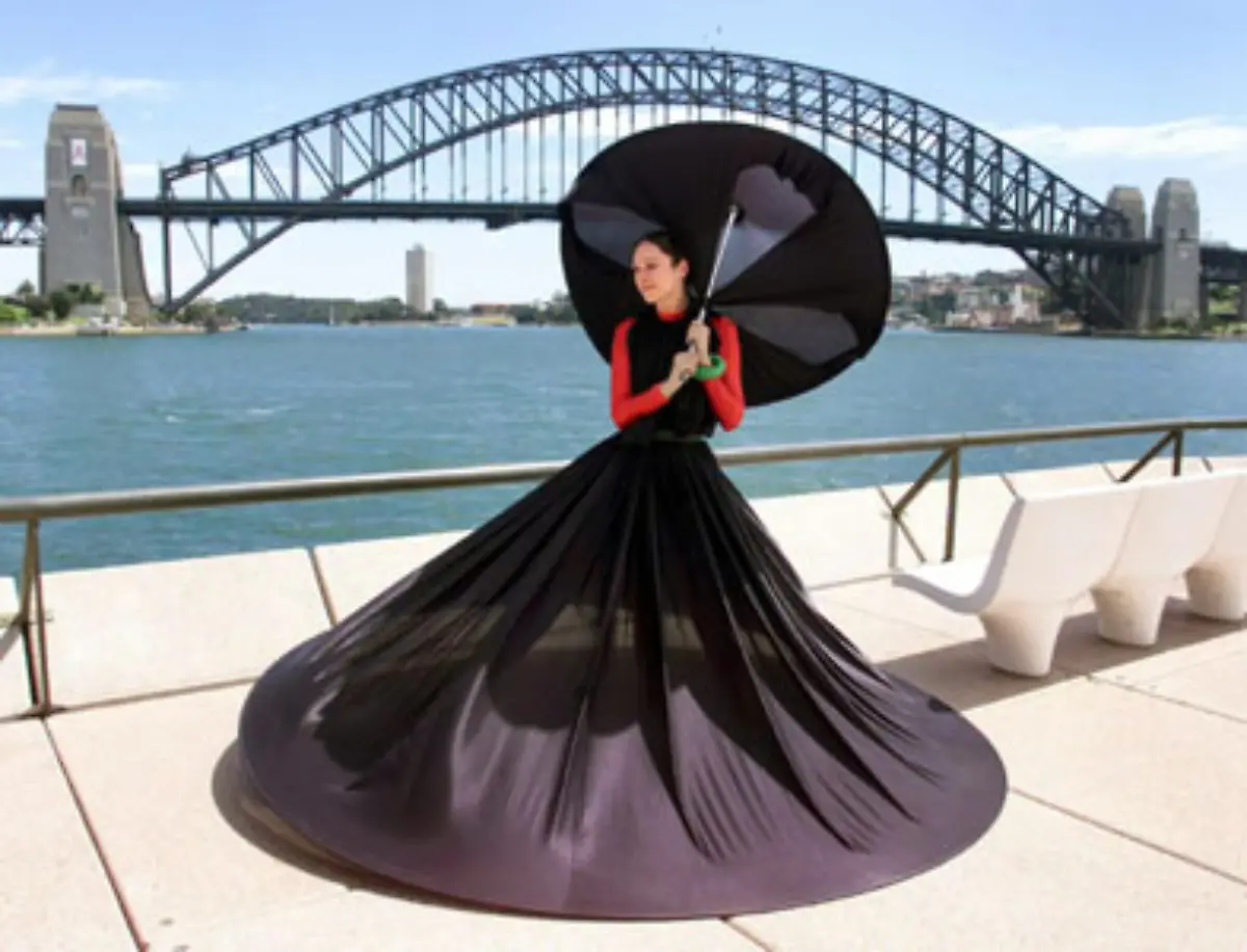 Aber-auch-ohne-Feuerwerk-bietet-die-Bruecke-eine-eindrucksvolle-Kulisse-fuer-Fotos-aller-Art