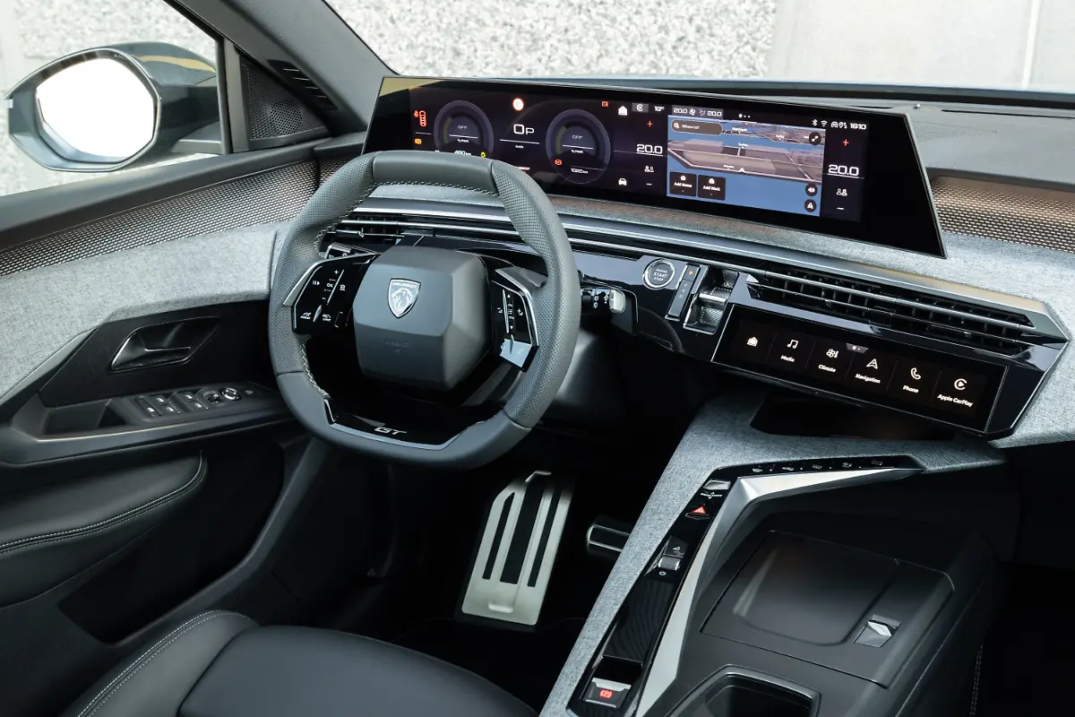 PEUGEOTE-5008ObsessionBlau4