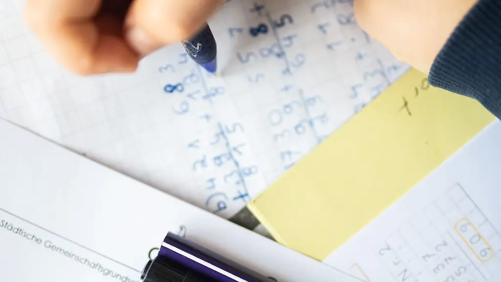 Bei-laengerer-Krankheit-werden-Kinder-und-Jugendliche-in-Thueringen-auch-in-Kliniken-oder-daheim-unterrichtet