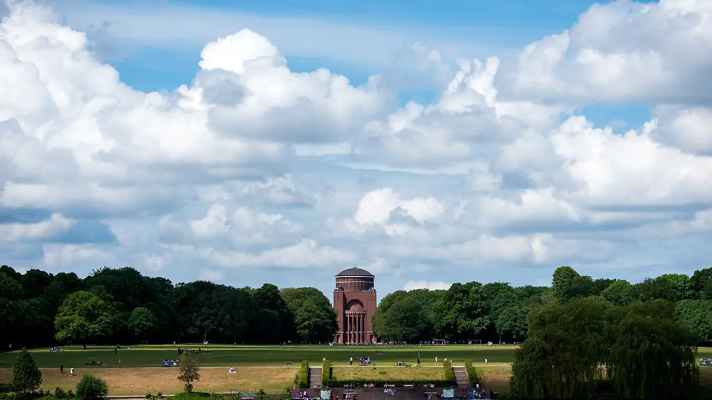 Passanten-entdeckten-die-Leiche-des-18-Jaehrigen-im-Stadtpark