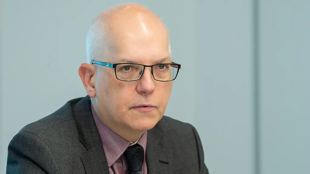 Der-Landesdatenschutzbeauftragte-Kugelmann-sieht-den-Aspekt-der-Freiheit-nicht-in-wuenschenswerter-Art-und-Weise-im-Koalitionsvertrag-gewuerdigt-Archivfoto