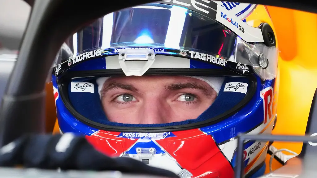 Kein-Blick-fuer-all-die-Spekulationen-um-ihn-herum