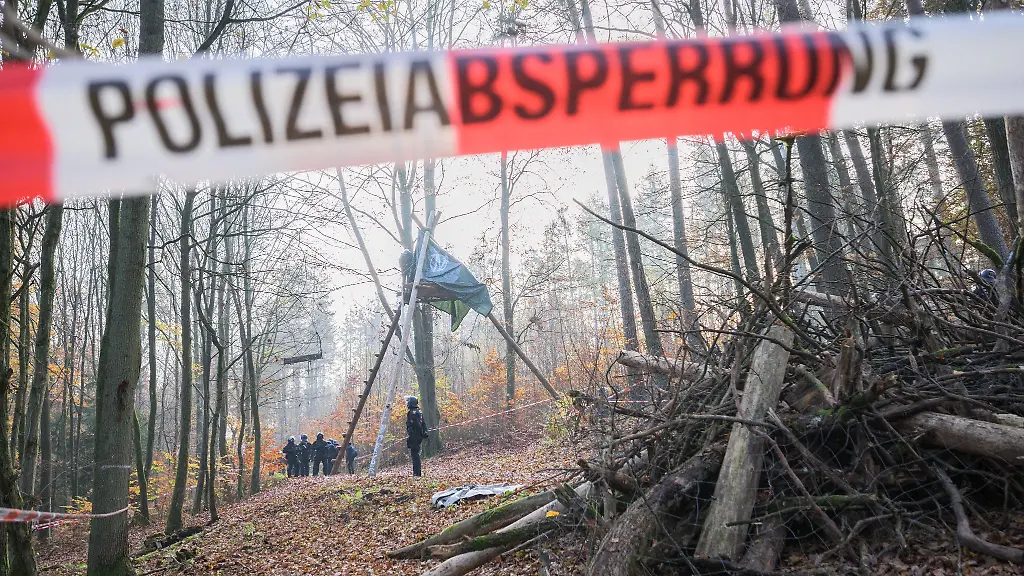 Der-Ausbau-der-Autobahn-49-war-von-teils-massiven-Protesten-begleitet-Archivbild