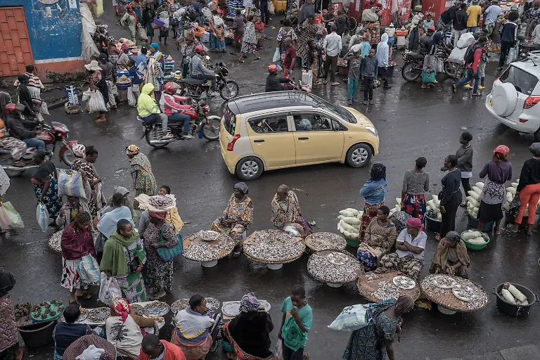 008-Africa-Stories-Aubin-Mukoni