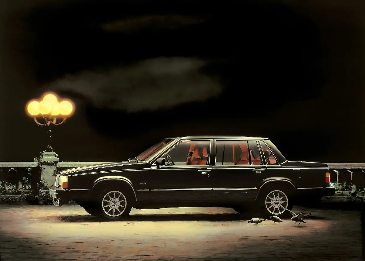 07-Eigenwillige-Kanten-inklusive-einer-Quelle-Volvo